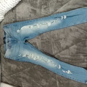 Size 7S W 28 L28 Hollister Low Rise Supper Skinny Hollister Classic Stretch jean